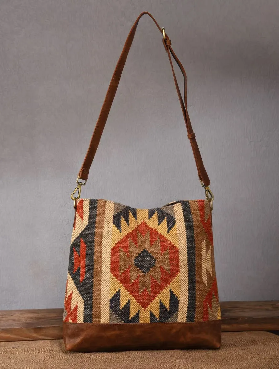 AUSTERE - KILIM &  LEATHER HAND  BAG