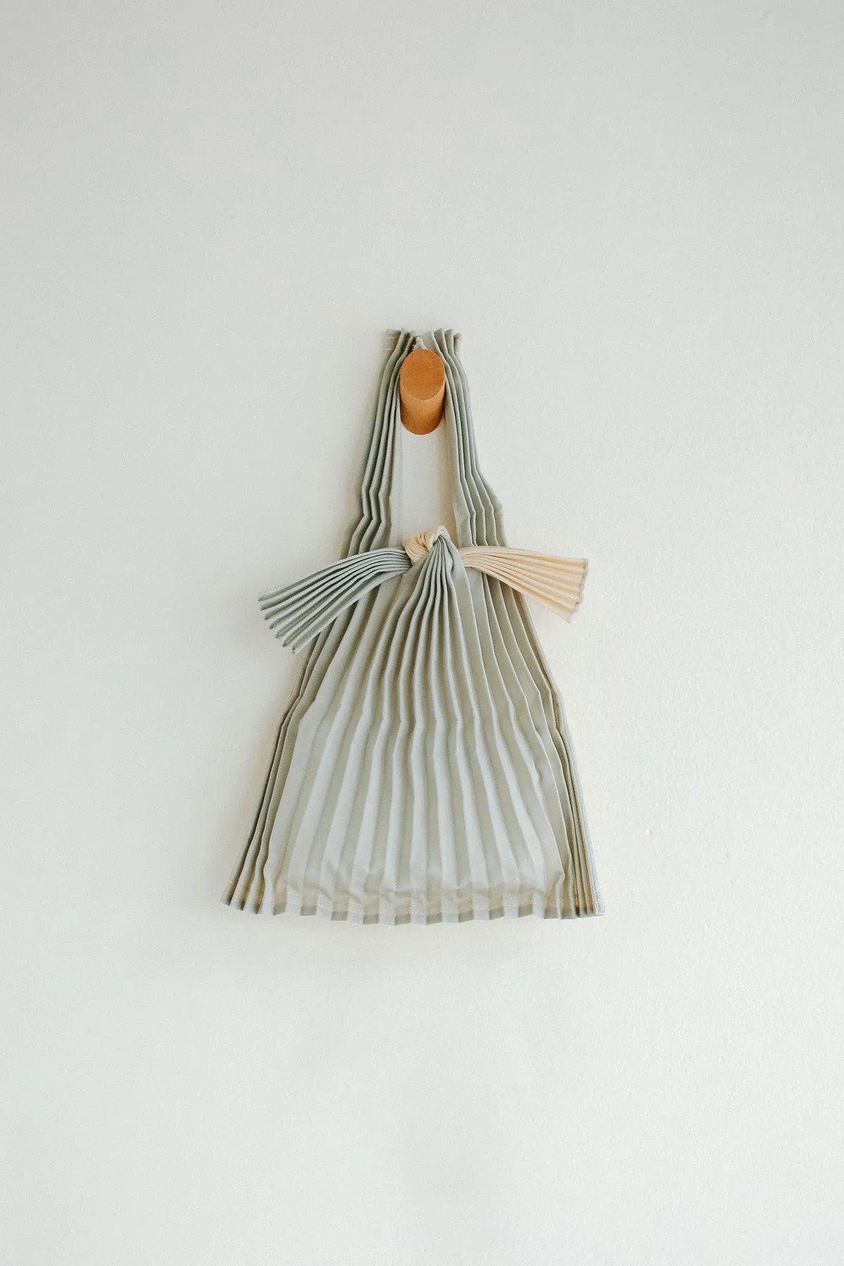 Mini Pleated Tote Bag - Beige   Silver