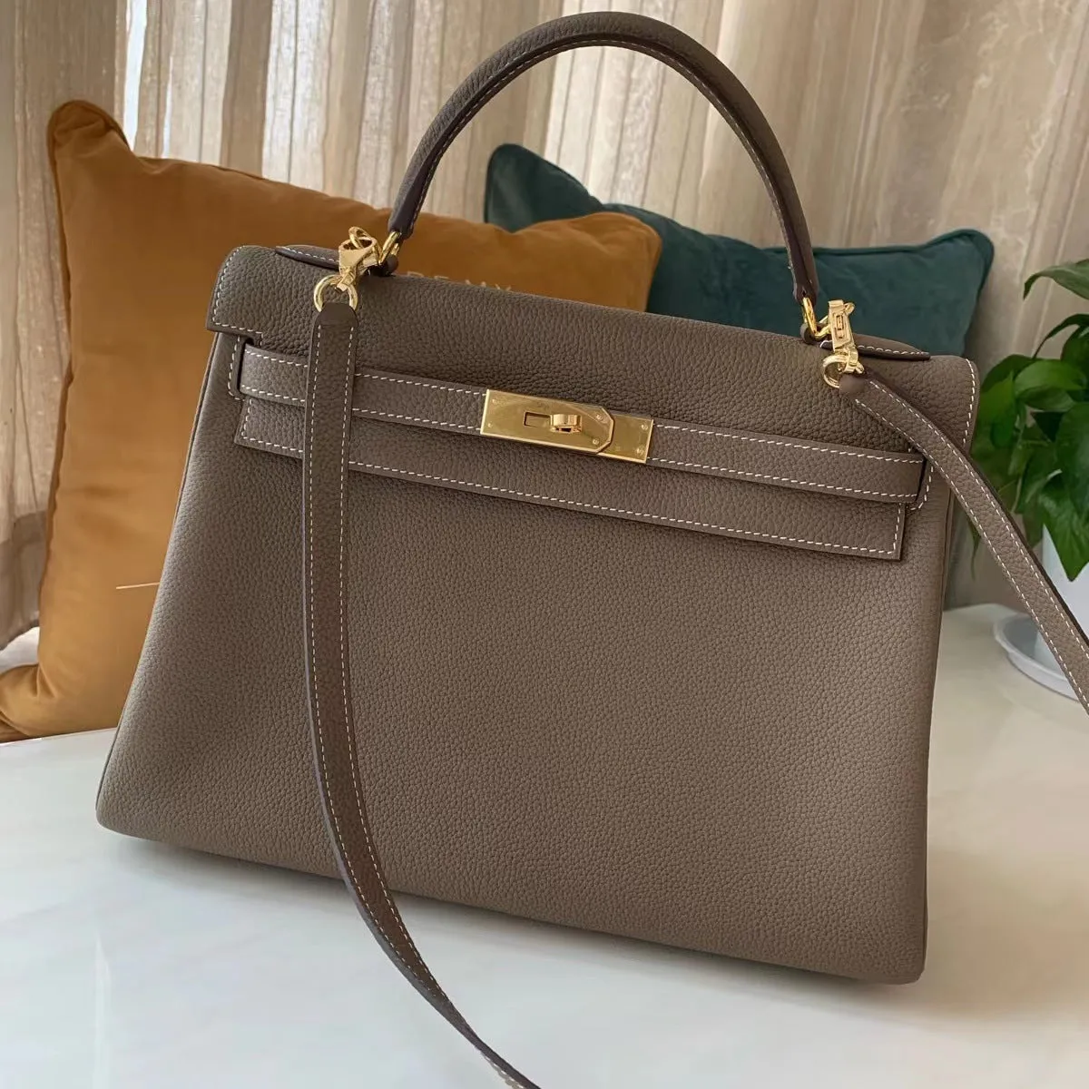 Togo Leather Brand Inspired Bag Gold Tone and Silver Tone, Must-have Leather Designer Bag, Luxury Classic Shoulder Bag, Wide Shoulder Strap