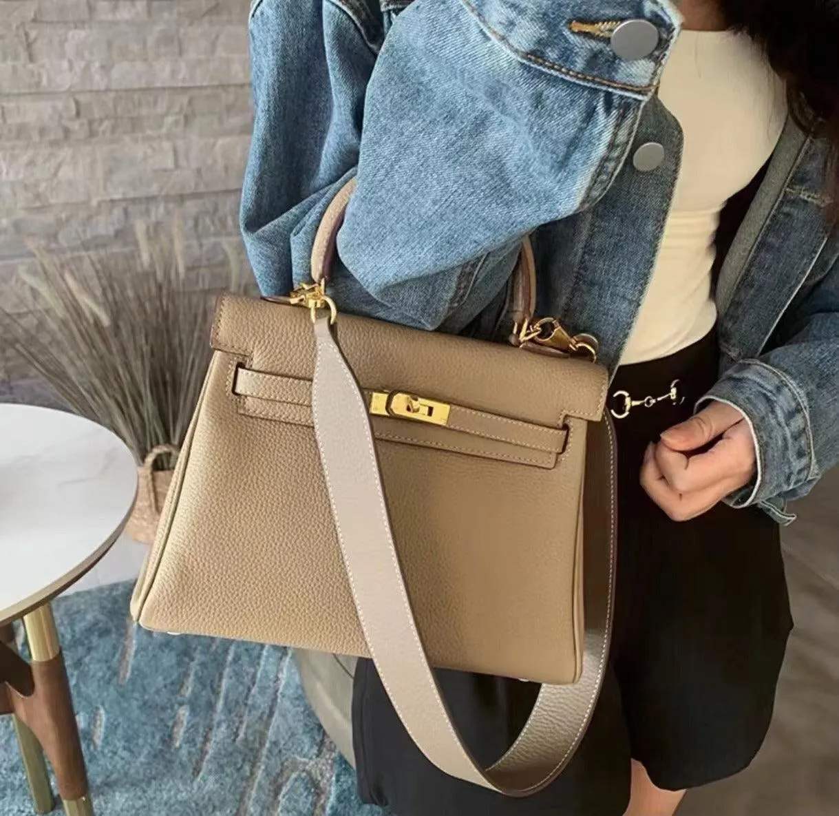 Togo Leather Brand Inspired Bag Gold Tone and Silver Tone, Must-have Leather Designer Bag, Luxury Classic Shoulder Bag, Wide Shoulder Strap